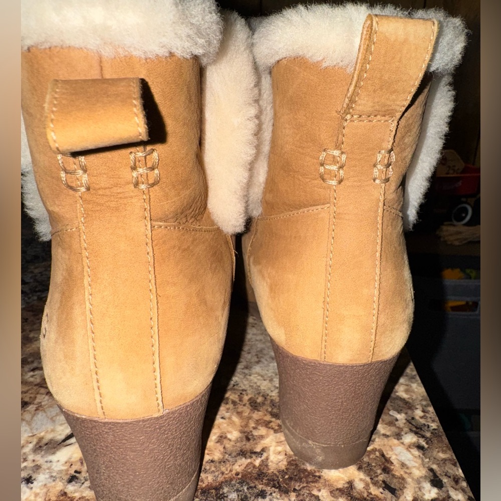 UGG DEVORAH CHESTNUT WATERPROOF - Picture 6 of 6